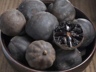 Dry Black Lemon